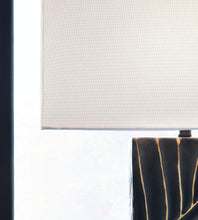 Load image into Gallery viewer, Bartlen Table Lamp - Ego Home Furniture
