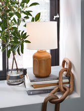 Load image into Gallery viewer, Gierburg Table Lamp - Ego Home Furniture
