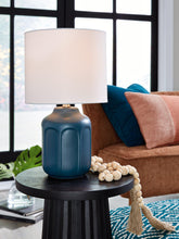 Load image into Gallery viewer, Gierburg Table Lamp - Ego Home Furniture
