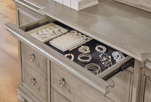 Lexorne Dresser - Ego Home Furniture