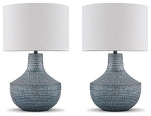 Load image into Gallery viewer, Schylarmont Lamp Set
