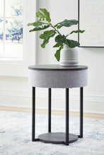 Load image into Gallery viewer, Sethlen Accent Table
