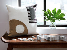 Load image into Gallery viewer, Longsum Pillow (Set of 4) - Ego Home Furniture

