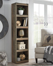 Load image into Gallery viewer, Trinell Pier - Ego Home Furniture

