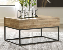 Load image into Gallery viewer, Gerdanet Occasional Table Set - Ego Home Furniture
