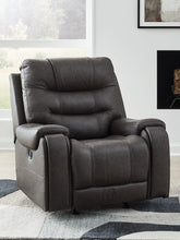 Load image into Gallery viewer, Femley Recliner - Ego Home Furniture
