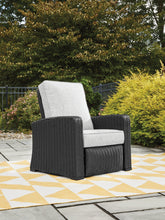 Load image into Gallery viewer, Beachcroft Outdoor Recliner
