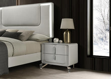 Load image into Gallery viewer, Cool Gray Queen Bed
