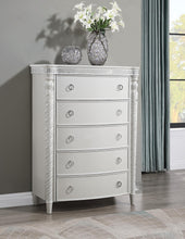 Load image into Gallery viewer, Queen Bed - Dresser - Mirror
