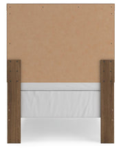 Load image into Gallery viewer, Broachmyn Bed - Ego Home Furniture
