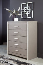 Load image into Gallery viewer, Surancha Chest of Drawers
