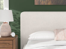 Load image into Gallery viewer, Brintstreet Upholstered Bed
