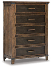 Load image into Gallery viewer, Wyattfield Chest of Drawers image
