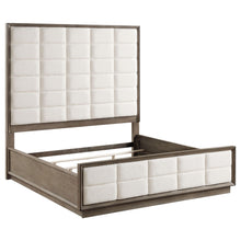 Load image into Gallery viewer, Durango Panel Bed
