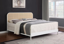 Load image into Gallery viewer, Amherst Panel Bed - Ego Home Furniture

