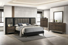 Load image into Gallery viewer, Chalfont E.King Wall Panels
