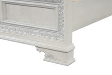 Load image into Gallery viewer, Stella Mia 4 Pc 5 Pc Queen Bedroom Set White
