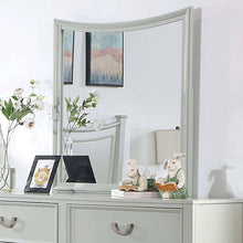 Load image into Gallery viewer, LYCORIDA Mirror
