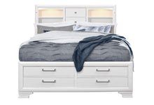 Load image into Gallery viewer, Jordyn White Bed
