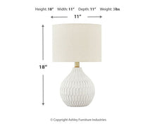 Load image into Gallery viewer, Wardmont Table Lamp
