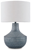 Load image into Gallery viewer, Schylarmont Lamp Set image
