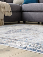 Load image into Gallery viewer, Hebruns 5&#39; x 7&#39; Rug
