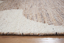Load image into Gallery viewer, Brynnfield 5&#39; x 7&#39; Rug
