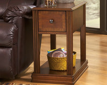 Load image into Gallery viewer, Breegin Chairside End Table
