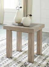 Load image into Gallery viewer, Hennington Occasional Table Set
