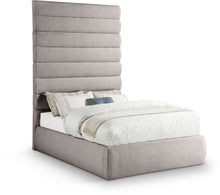Load image into Gallery viewer, Adam - Linen Fabric Bed With 89" Headboard
