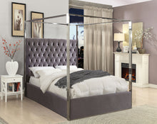 Load image into Gallery viewer, Porter - Bed
