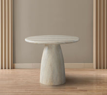 Load image into Gallery viewer, Cosenza - Round Concrete Dining Table

