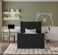 Load image into Gallery viewer, Elias - Boucle Bed
