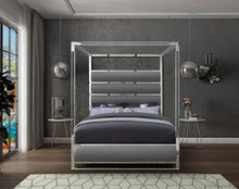 Load image into Gallery viewer, Encore - Bed
