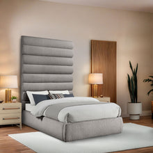 Load image into Gallery viewer, Adam - Boucle Fabric Bed With 89" Headboard
