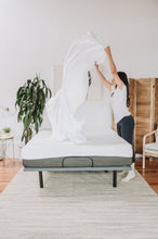 Load image into Gallery viewer, 4 Piece Short Queen Brushed Microfiber Hypoallergenic Sheet Set - White
