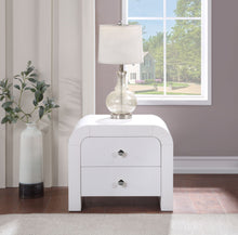 Load image into Gallery viewer, Artisto - Night Stand
