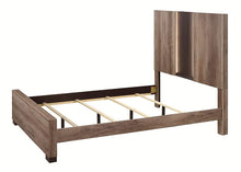 Load image into Gallery viewer, Crown Mark Furniture Rangley Queen Panel Bed in Brown B6830-Q
