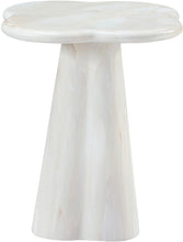 Load image into Gallery viewer, Nola - Concrete Indoor / Outdoor End Table
