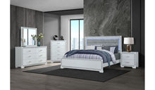 Load image into Gallery viewer, Soleil - 5 Piece King Bedroom Set - White
