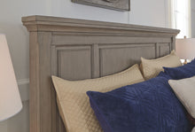 Load image into Gallery viewer, Lettner - Sleigh Bed

