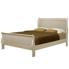 Load image into Gallery viewer, Crown Mark Louis Philip Queen Sleigh Bed in Champagne image

