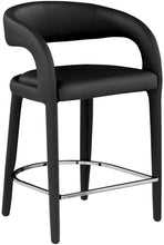 Load image into Gallery viewer, Sylvester - Stool
