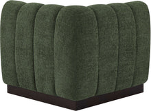 Load image into Gallery viewer, Quinn - Corner Chair
