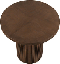 Load image into Gallery viewer, Belinda - Oak Veneer Table
