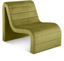 Load image into Gallery viewer, Ivy - Velvet Accent Chair
