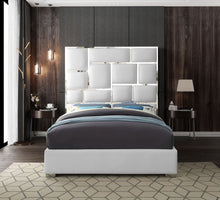 Load image into Gallery viewer, Milan - Bed
