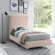 Load image into Gallery viewer, Geri - Bed
