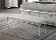 Load image into Gallery viewer, B026 - Bench - White
