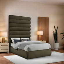 Load image into Gallery viewer, Adam - Boucle Fabric Bed With 89" Headboard
